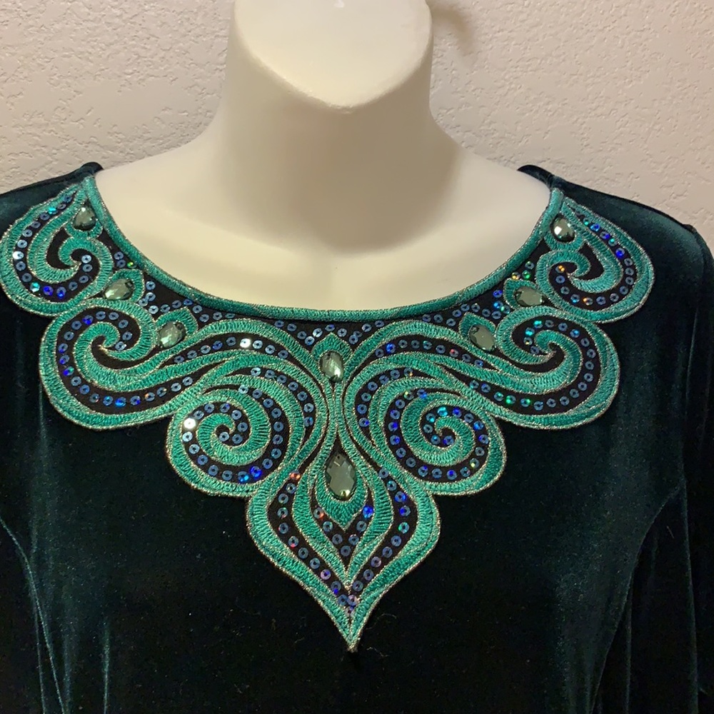 NWT BOB MACKIE BEADED NIGHT GOWN LOUNGE DRESS, S-M